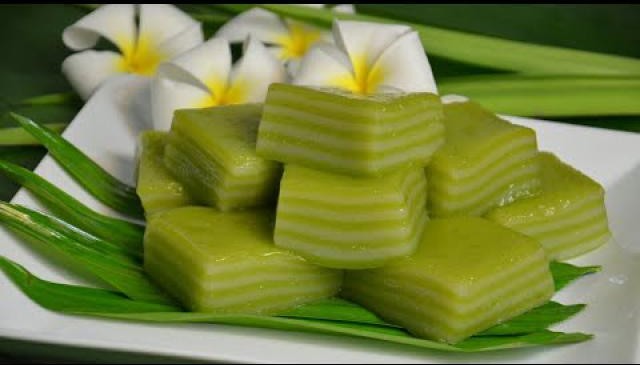 Khanom Chan